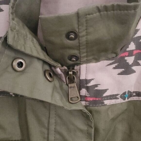 Earthbound Olive Cotton Jacket - Picture 7 of 9
